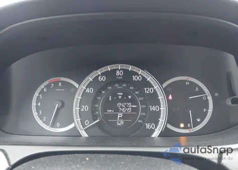 2015 Honda Accord Lx z USA, uszkodzony, nr VIN 1HGCR2F39FA270476